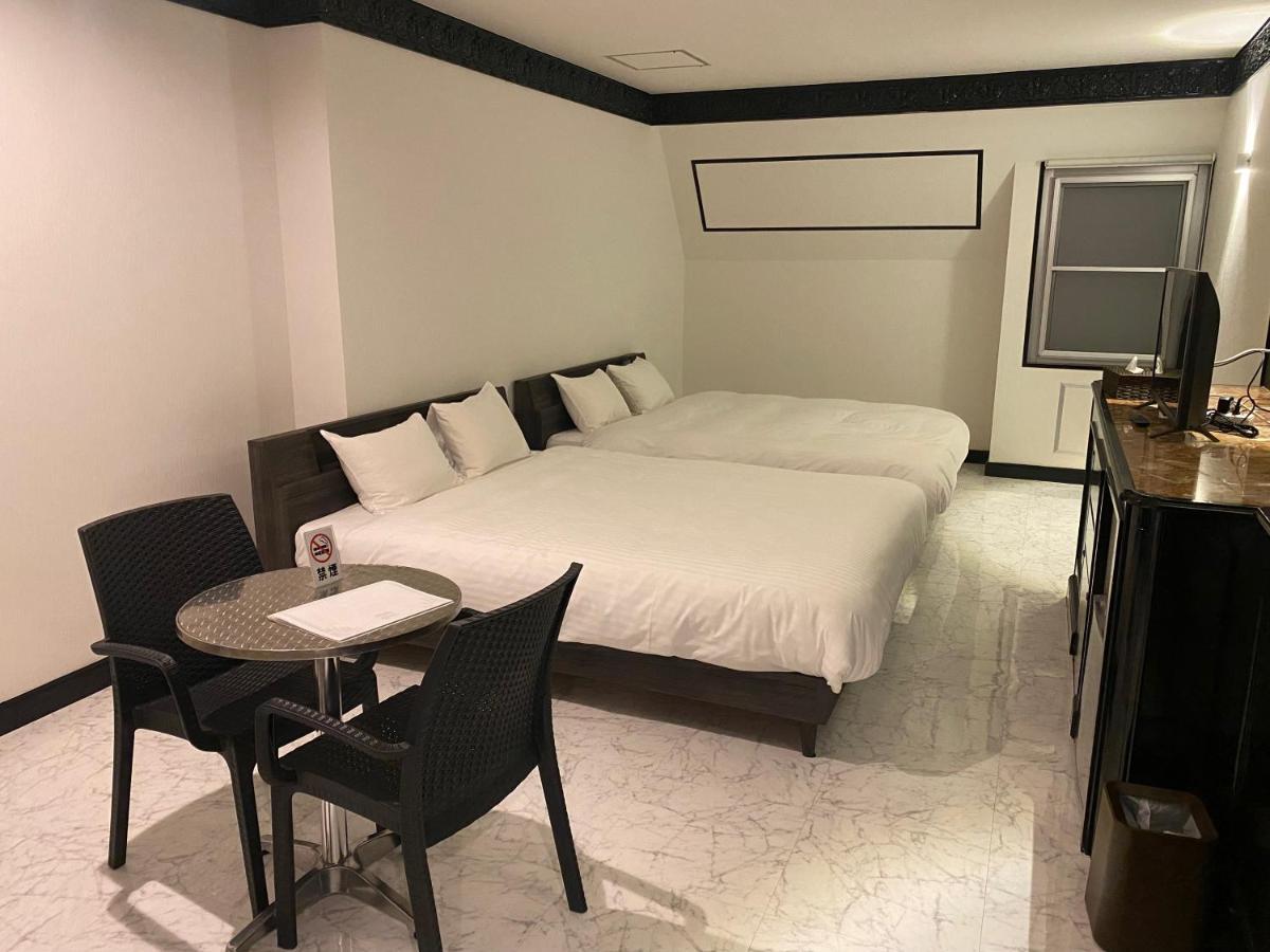 One Style Hotel Naha Bagian luar foto